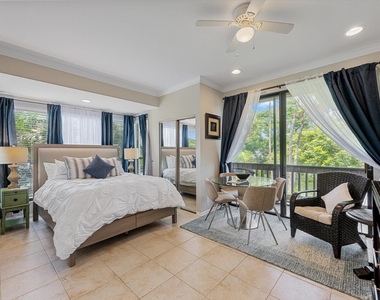 11842 Pebblewood Drive - Photo Thumbnail 4