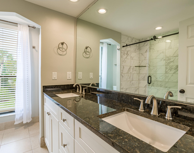 11842 Pebblewood Drive - Photo Thumbnail 9