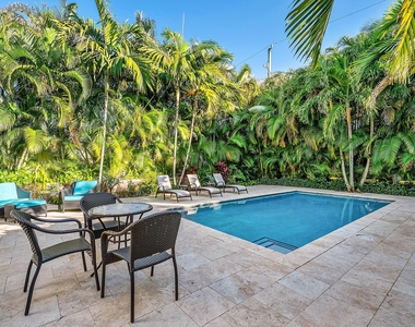 120 Grove Way - Photo Thumbnail 41
