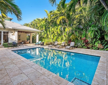 120 Grove Way - Photo Thumbnail 42