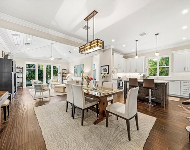 120 Grove Way - Photo Thumbnail 7