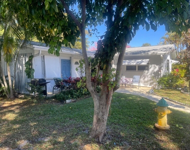3123 Sw Natura Avenue - Photo Thumbnail 1