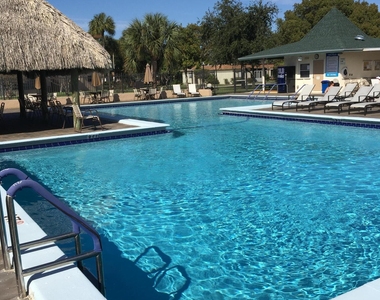 3123 Sw Natura Avenue - Photo Thumbnail 4