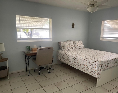 3123 Sw Natura Avenue - Photo Thumbnail 18