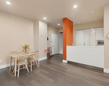 25 Broad Street - Photo Thumbnail 5