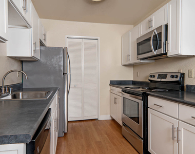 5322 Wong Drive - Photo Thumbnail 3