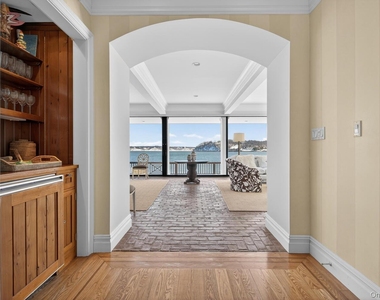 336 Centre Island Road - Photo Thumbnail 1