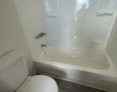30 E Main Street - Photo Thumbnail 6