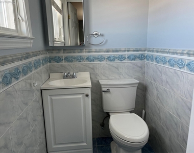 50 Florence Avenue - Photo Thumbnail 17