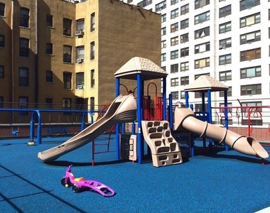 422 E 72nd Street - Photo Thumbnail 19