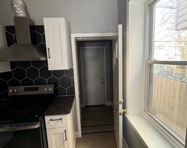 3346 N Smedley Street - Photo Thumbnail 7