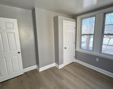 3346 N Smedley Street - Photo Thumbnail 18