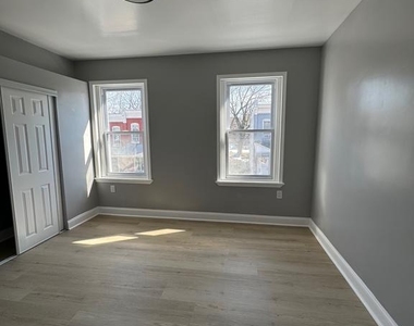 3346 N Smedley Street - Photo Thumbnail 29