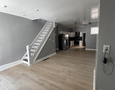 3346 N Smedley Street - Photo Thumbnail 2