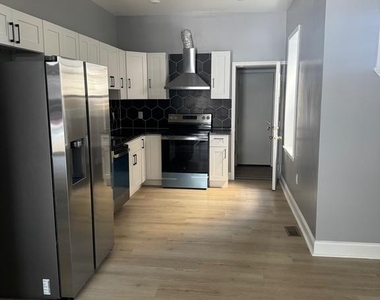 3346 N Smedley Street - Photo Thumbnail 3