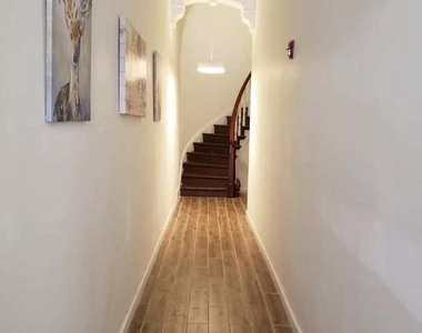 1829 Spruce Street - Photo Thumbnail 10