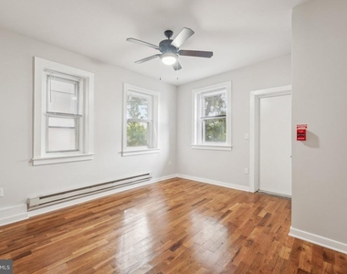 4300 Chestnut Street - Photo Thumbnail 15
