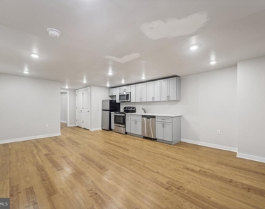 4300 Chestnut Street - Photo Thumbnail 3