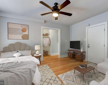 4605 Chester Avenue - Photo Thumbnail 7