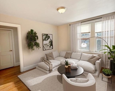 4605 Chester Avenue - Photo Thumbnail 3