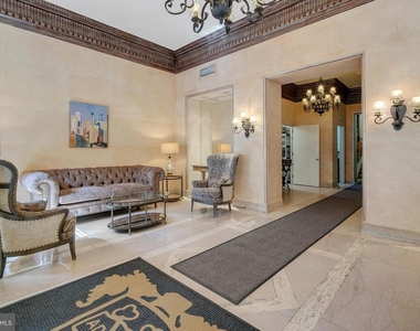 2031 Locust Street - Photo Thumbnail 1