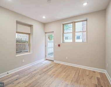 1702 S 22nd Street - Photo Thumbnail 7