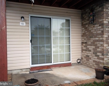 1101 Stony Brook Way - Photo Thumbnail 24