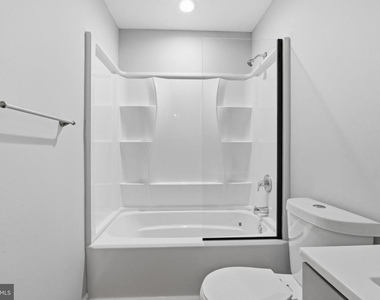 341 Clarkson Street - Photo Thumbnail 24