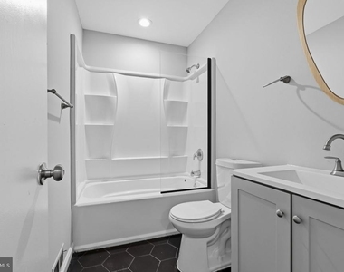 341 Clarkson Street - Photo Thumbnail 23