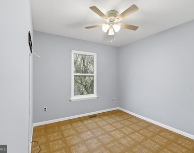 341 Clarkson Street - Photo Thumbnail 15