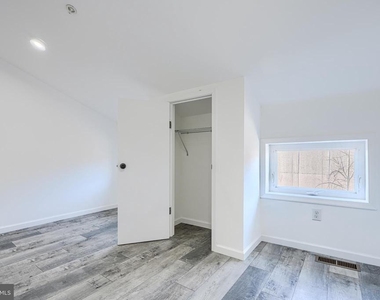 7 S Carrollton Avenue - Photo Thumbnail 21