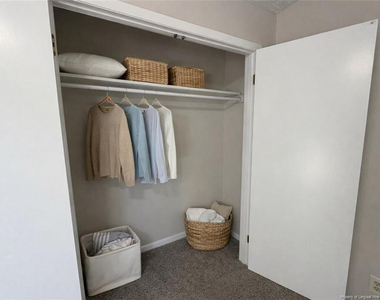 6811 Mangrove Drive - Photo Thumbnail 10