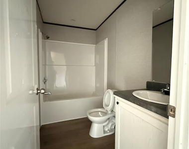 5522 Aberdeen Place - Photo Thumbnail 14