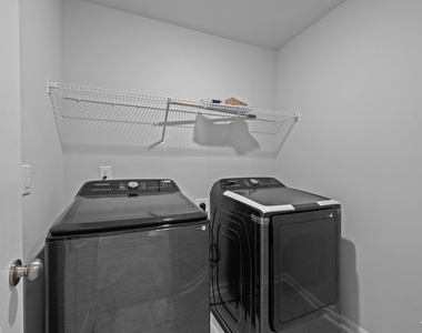 5106 Anamosa Street - Photo Thumbnail 27