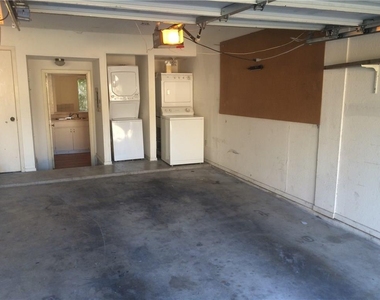 2612 San Pedro St - Photo Thumbnail 4