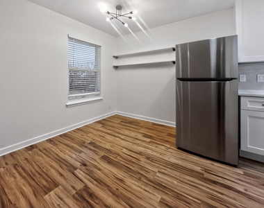 3438 Willowrun Dr - Photo Thumbnail 3