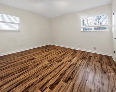 3438 Willowrun Dr - Photo Thumbnail 8