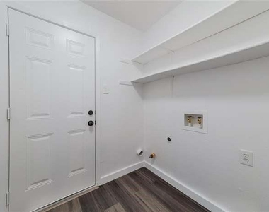 5535 Pine Pl - Photo Thumbnail 19