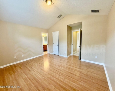 1462 Scenic Oaks Drive - Photo Thumbnail 29