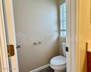 1462 Scenic Oaks Drive - Photo Thumbnail 17