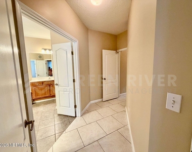 1462 Scenic Oaks Drive - Photo Thumbnail 18