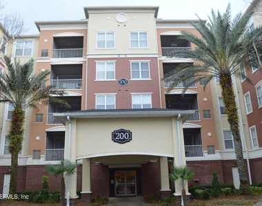 4480 Deerwood Lake Parkway - Photo Thumbnail 17
