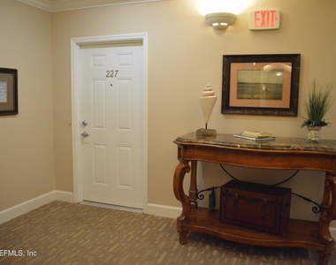 4480 Deerwood Lake Parkway - Photo Thumbnail 14