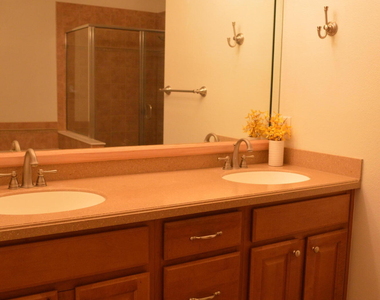 4480 Deerwood Lake Parkway - Photo Thumbnail 5