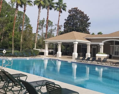 10550 Baymeadows Road - Photo Thumbnail 7