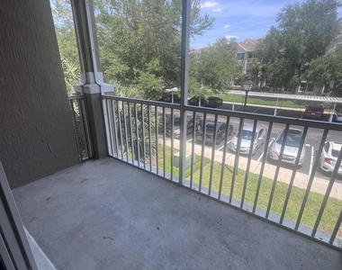 10550 Baymeadows Road - Photo Thumbnail 23