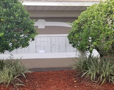 10550 Baymeadows Road - Photo Thumbnail 4