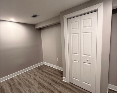 3651 W Grenshaw Street - Photo Thumbnail 7