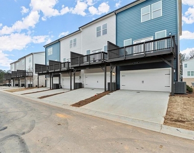 741 Payton Lane - Photo Thumbnail 4