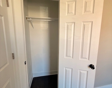 3651 W Grenshaw Street - Photo Thumbnail 6
